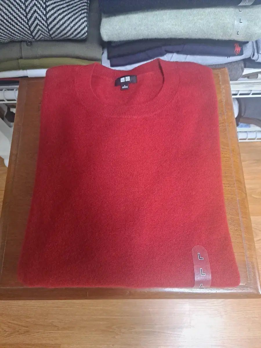 UNIQLO ユニクロ カシミア クルーネック セーター 16レッド