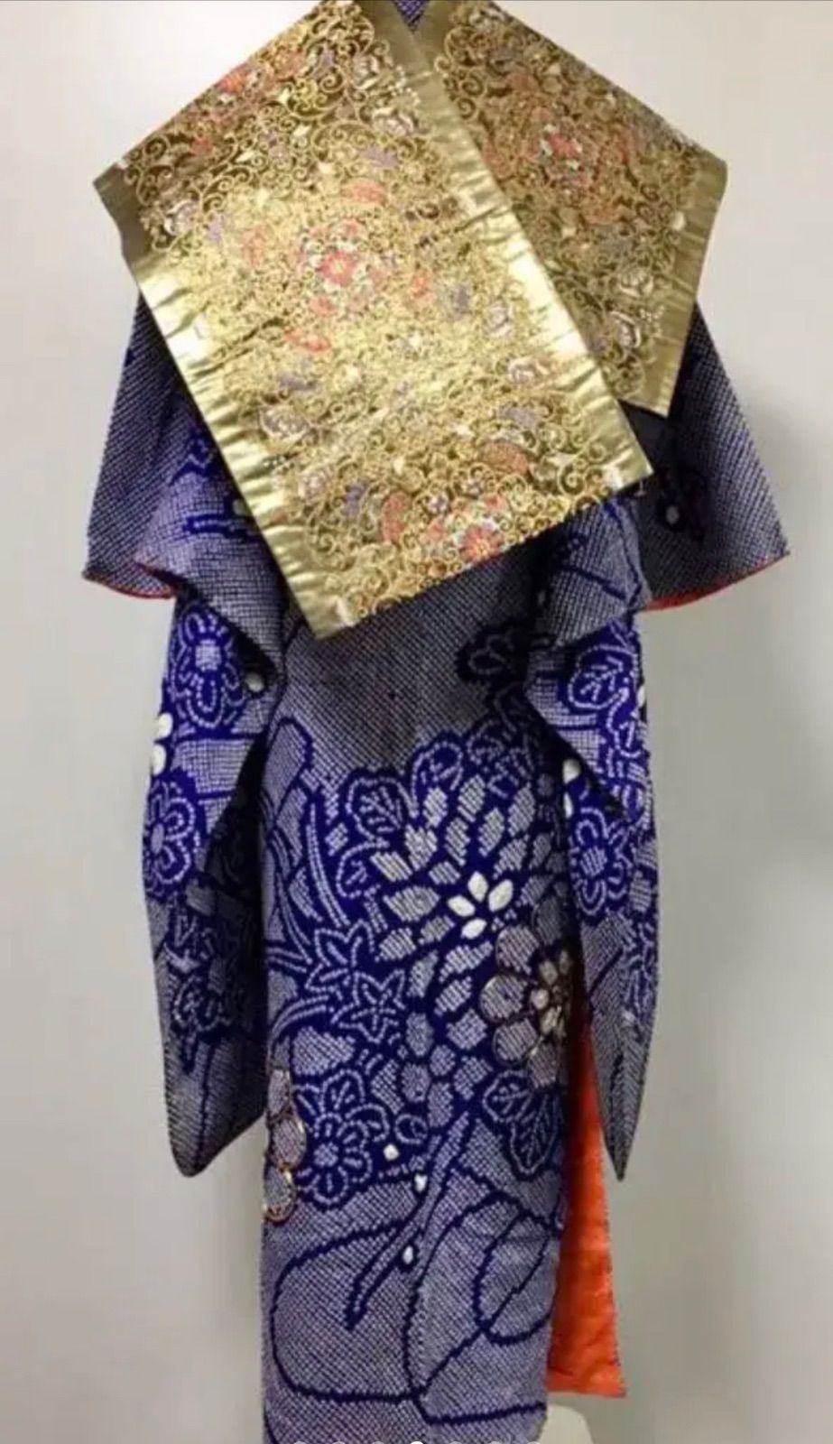 注目ショップ 豪華振袖 本総絞り 刺繍 流水花文 金銀糸 正絹 逸品 身丈