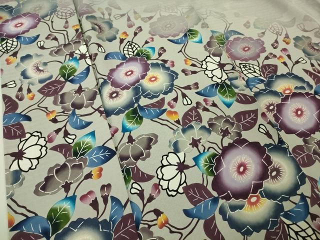 平和屋本店□最高級 城間栄順 本場琉球紅型 訪問着 花唐草文 暈し染め  