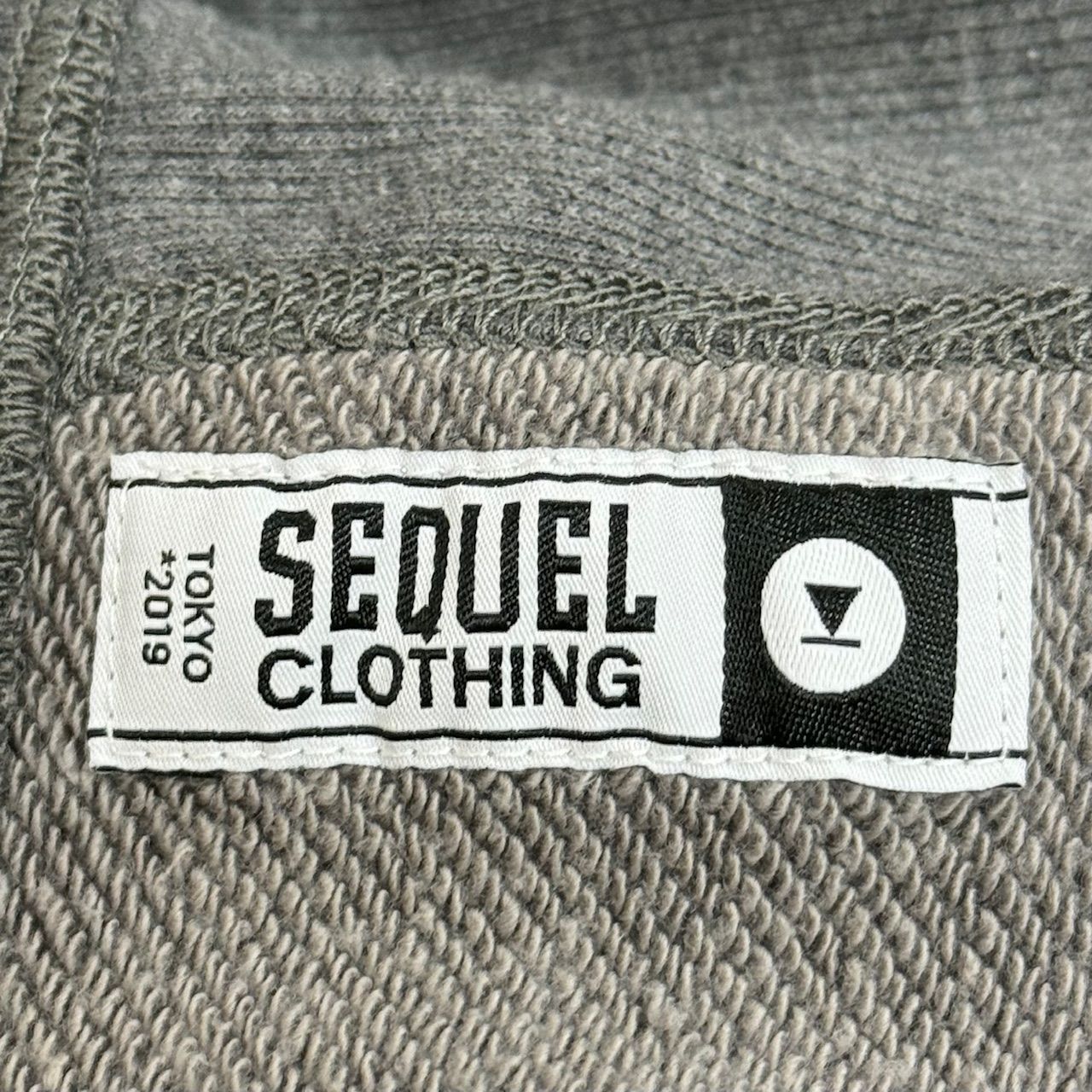 定価36300円 SEQUEL SQ-23AW-HD-03 HOODIE ロゴプリント スウェット  