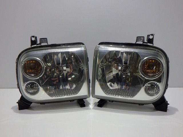 比較的 コーティング加工済 HE21S ラパン 前期 ヘッドライト左右 ハロゲン LE01H685 250512051