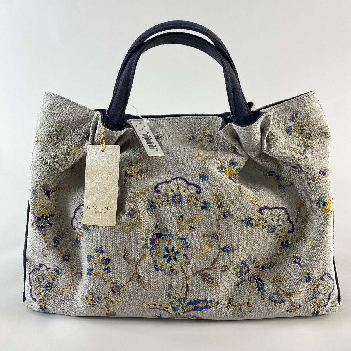 和装バッグ 美品 逸品 OKAJIMA 花唐草 金彩 縮緬 灰色 正絹 和装