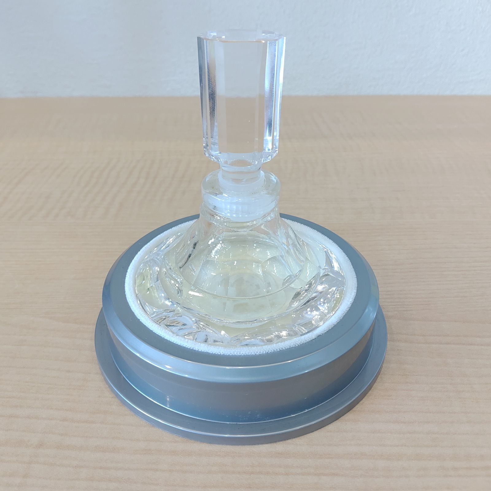 美品】資生堂香水 ホワイトローズナチュラル 32ml - メルカリ