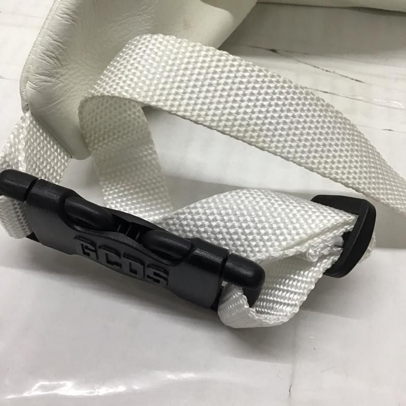 ウエストバッグ