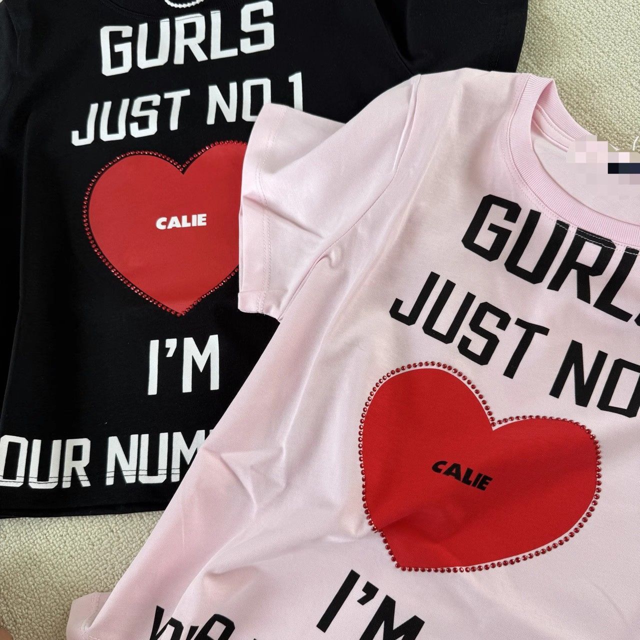 ASIF CALIE★韓国★人気★GURLS JUST T-SHIRT 半袖Tシャツ 3色 asifcalie GURLS JUST NO.1 T-SHIRT 半袖Tシャツ 韓国人気
