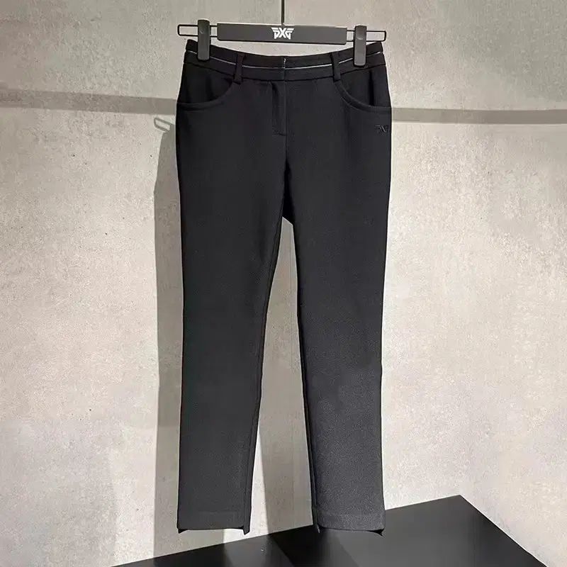 レディースゴルフウェア