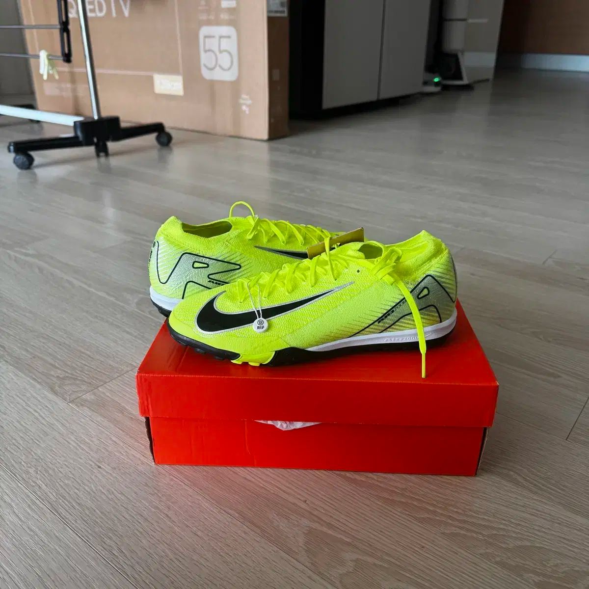 ナイキ ズーム マーキュリアル ヴェイパー プロ 16tf 250