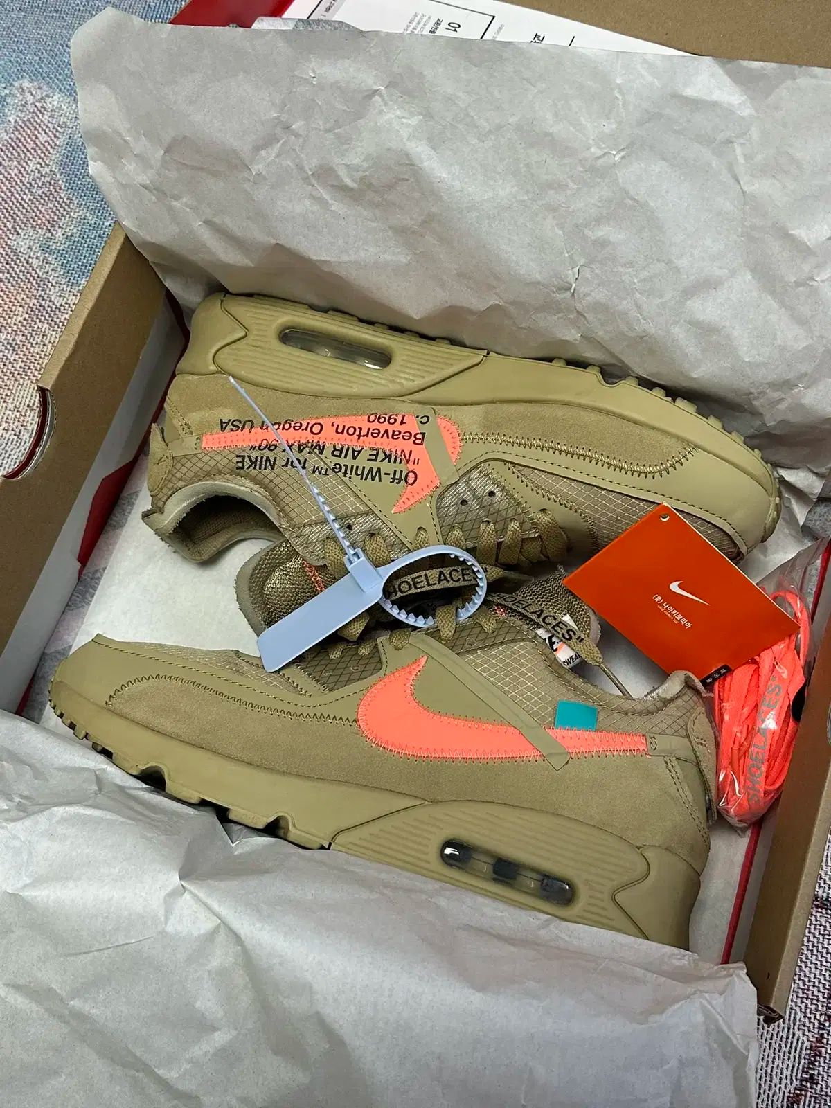 【雷市場（ポンジャン）商品韓国直送】 265 NIKE(ナイキ) オフホワイト エアマックス 90 デザート オア