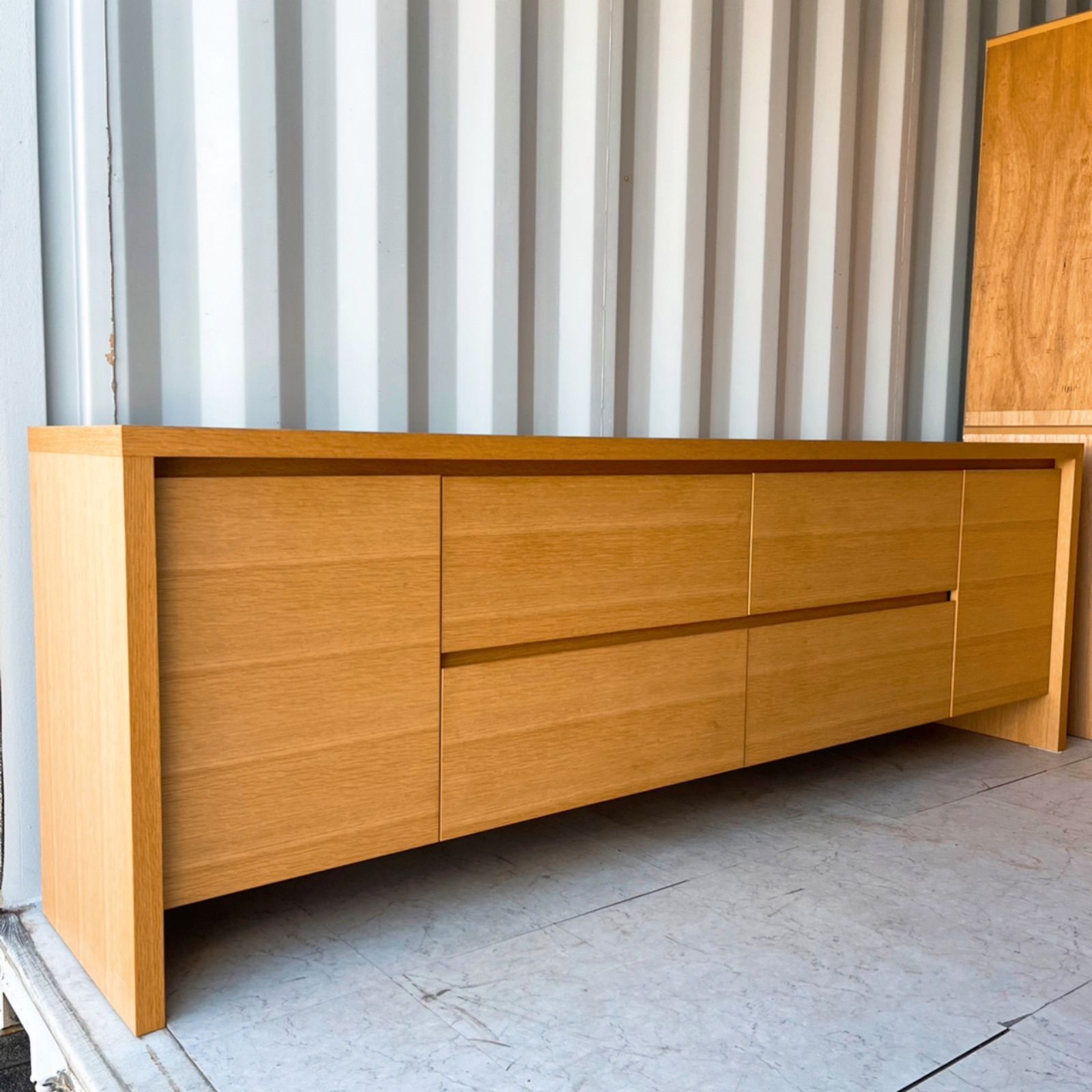 取付無料！アルフレックス特注品 天然木北欧モダン収納ローチェスト サイドボード 取付無料！アルフレックス特注品 天然木北欧モダン収納ローチェスト