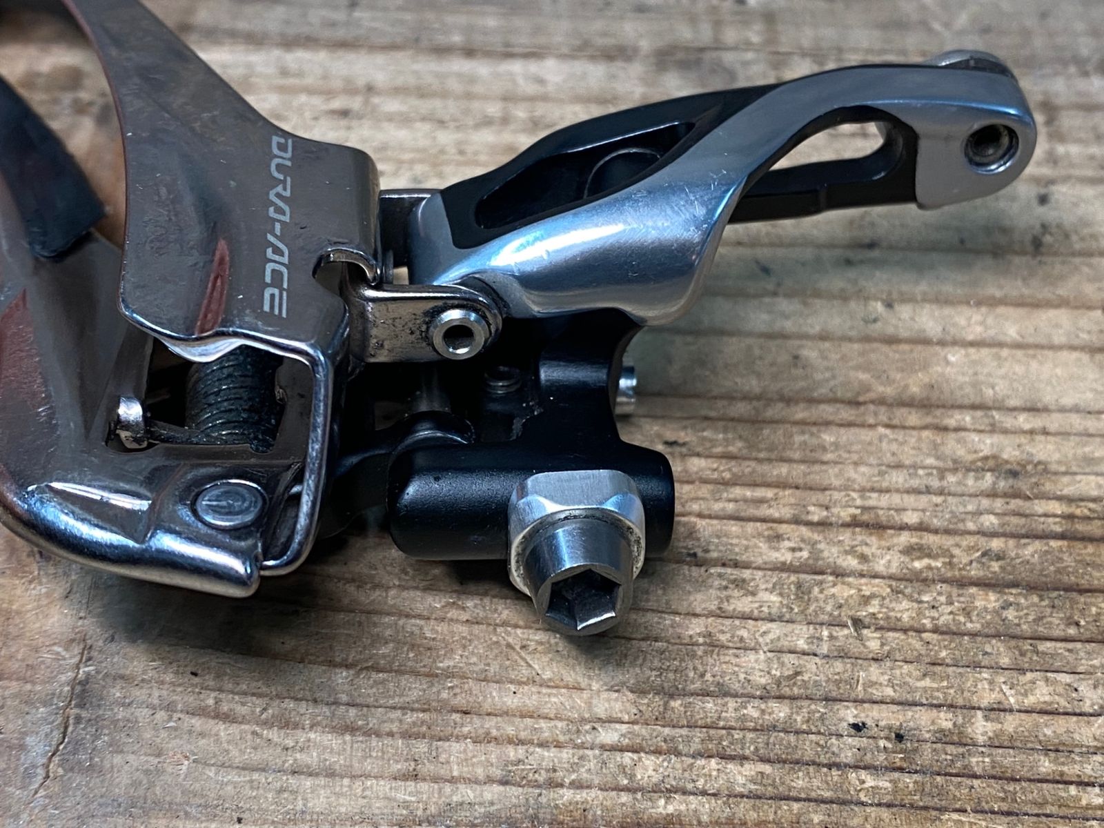 SHIMANO FD-R9100 直付タイプ シマノ デュラエース FD-9100 フロント