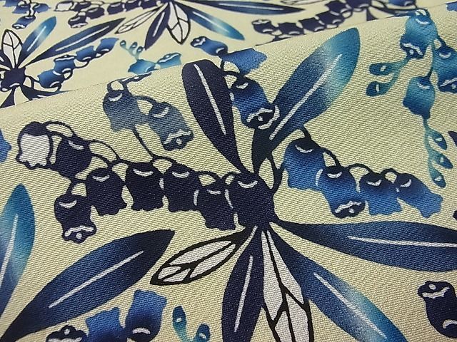 平和屋本店□最高級 城間栄順 本場琉球紅型 訪問着 すずらん 淡黄色地