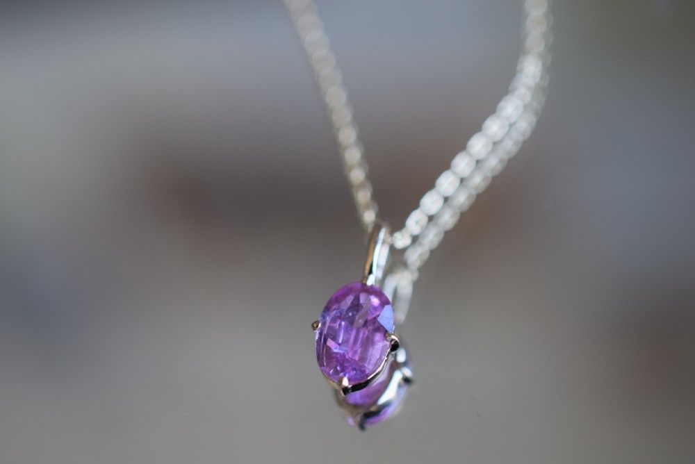 K9-14 非加熱 天然 サファイア 9金 2.375ct ラベンダー ミャンマー産 K9 チャーム ネックレス ペンダントトップ
