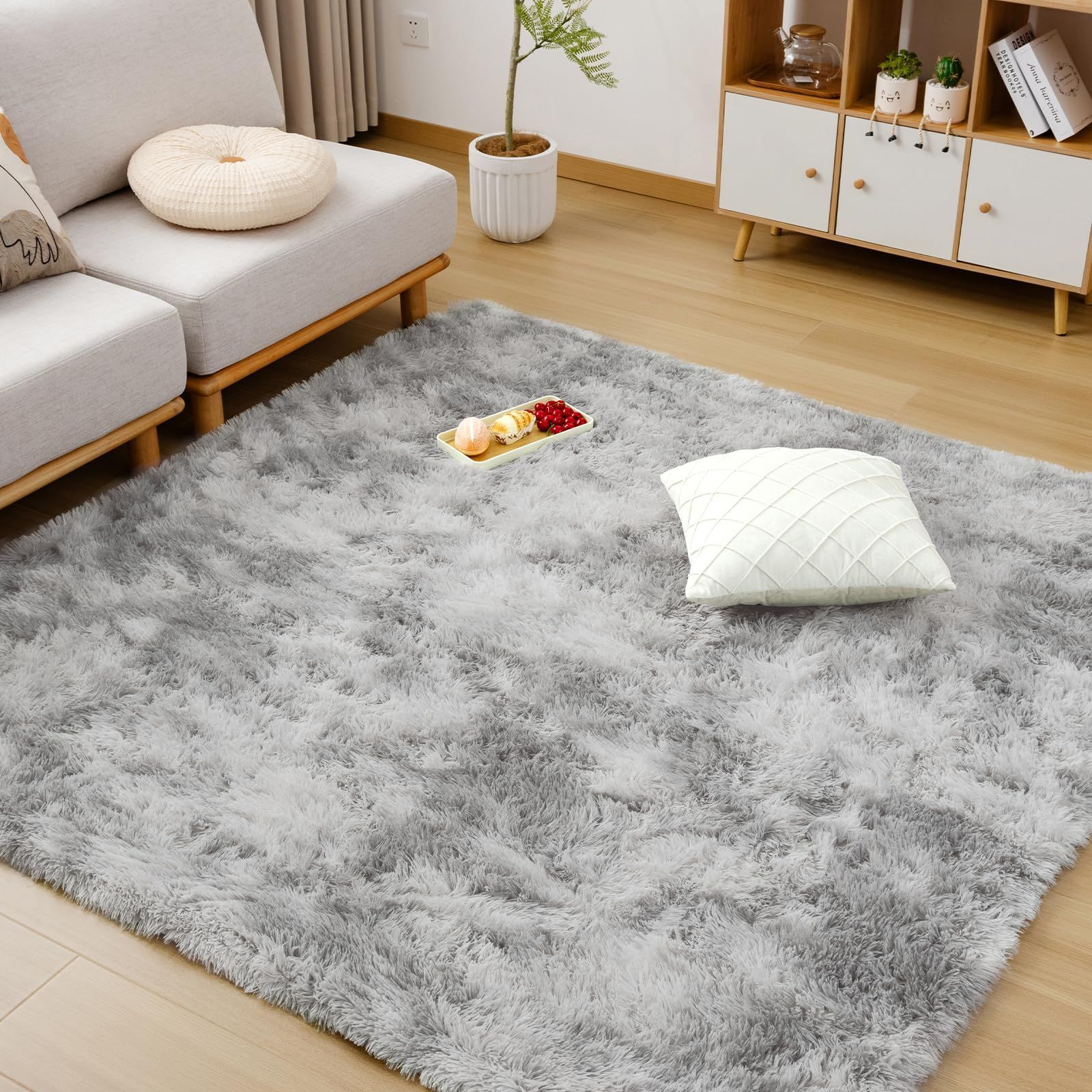 【人気商品】120x160cm 絨毯 滑り止め付 洗える 長方形 防ダニ ラグマット 抗菌 防臭 シャギーラグ オールシーズン快適に使用 カーペット 床暖房 ホットカーペット対応 ラグ ふわふわ肌触り Hou