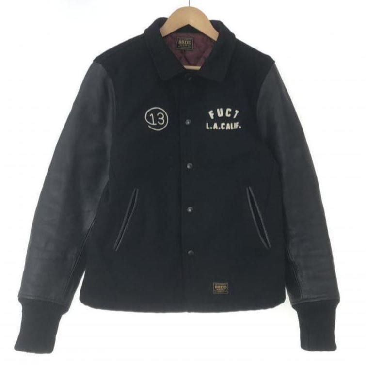 FUCT SSDD ファクト ファラオジャケット スタジャン ワイト 短丈 黒 FUCT SSDDファラオコートジャケット