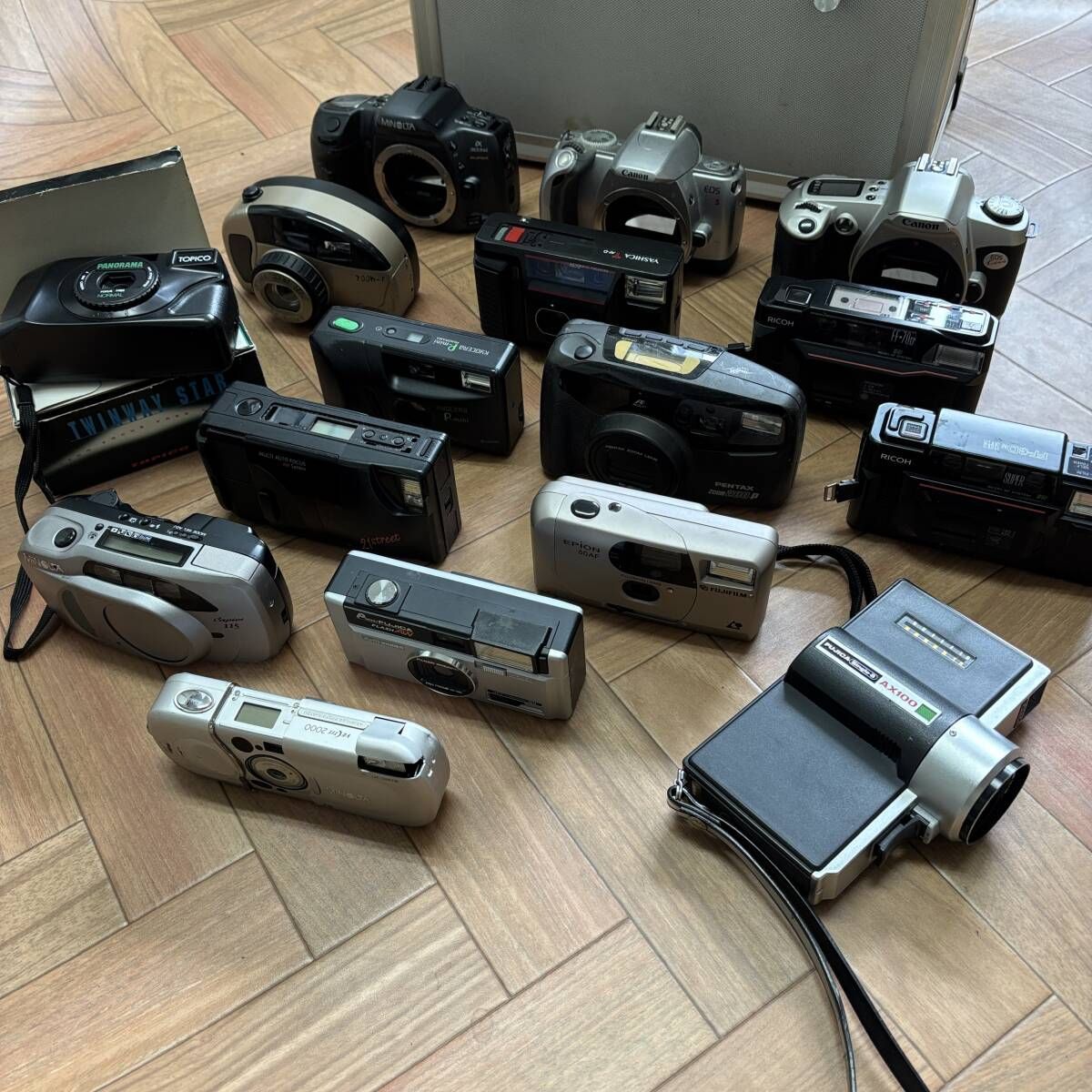 まとめ コンパクトカメラ 他 計16台＋ケース 現状品 M866a
