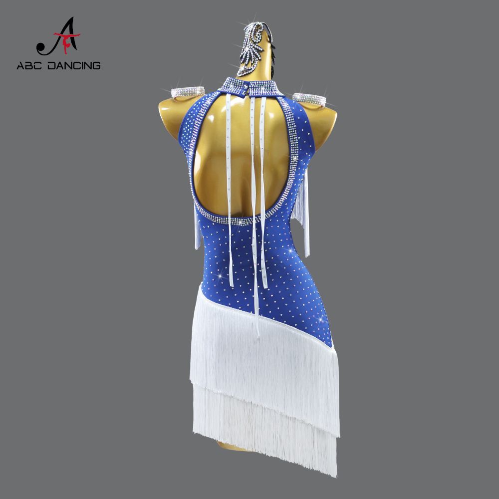 舞台衣装 発表会