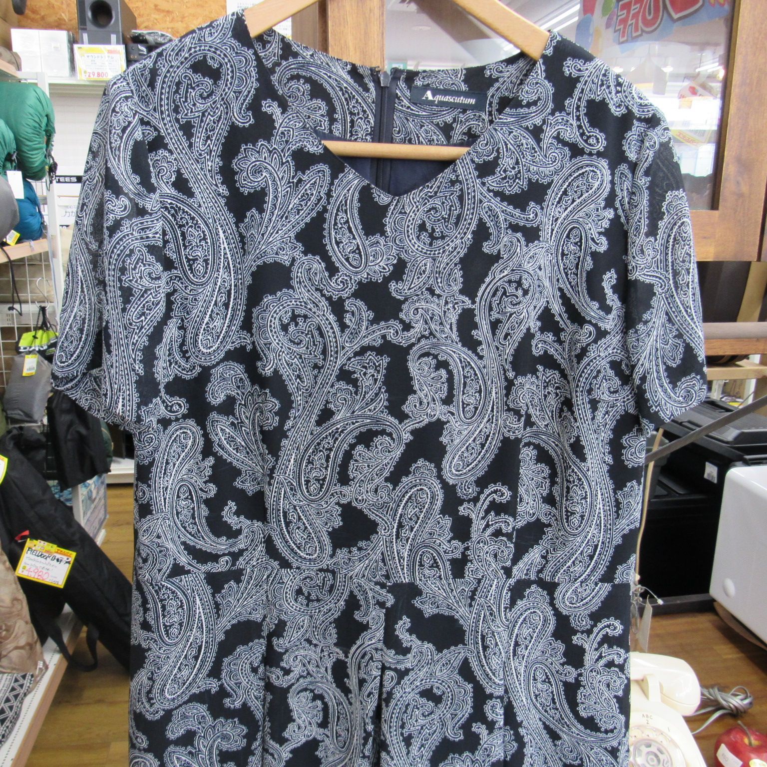 アクアスキュータム　15号　ワンピース スクエアドットプリントワンピース（5004416005