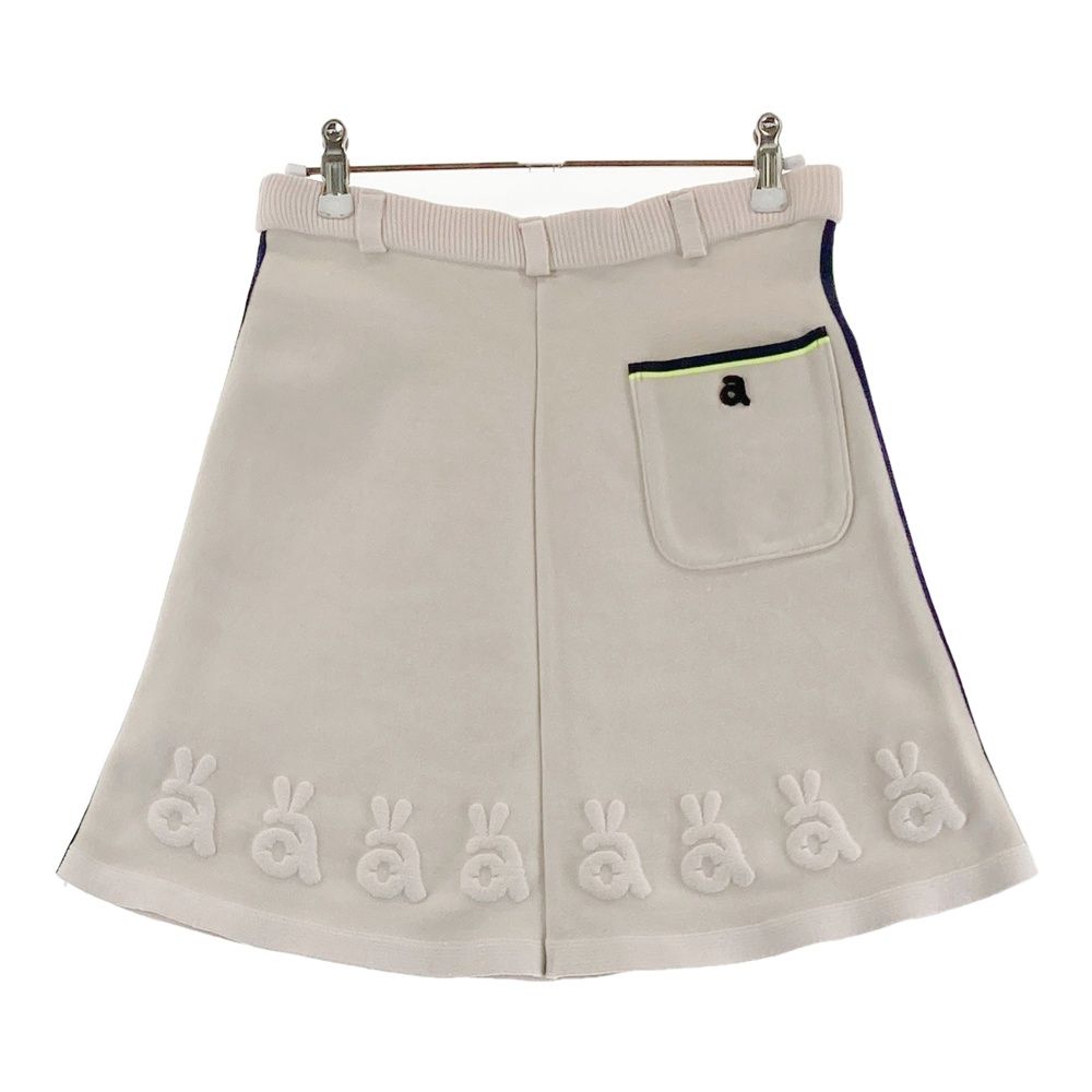 (美品)アルチビオarchivio ニットセーター・スカート サイズ38 アルチビオ ニットスカート 白×レッド×黒 縦ライン レディース