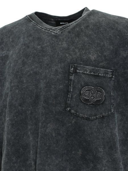 BREATH / chain eagle patch v neck tee - メルカリ