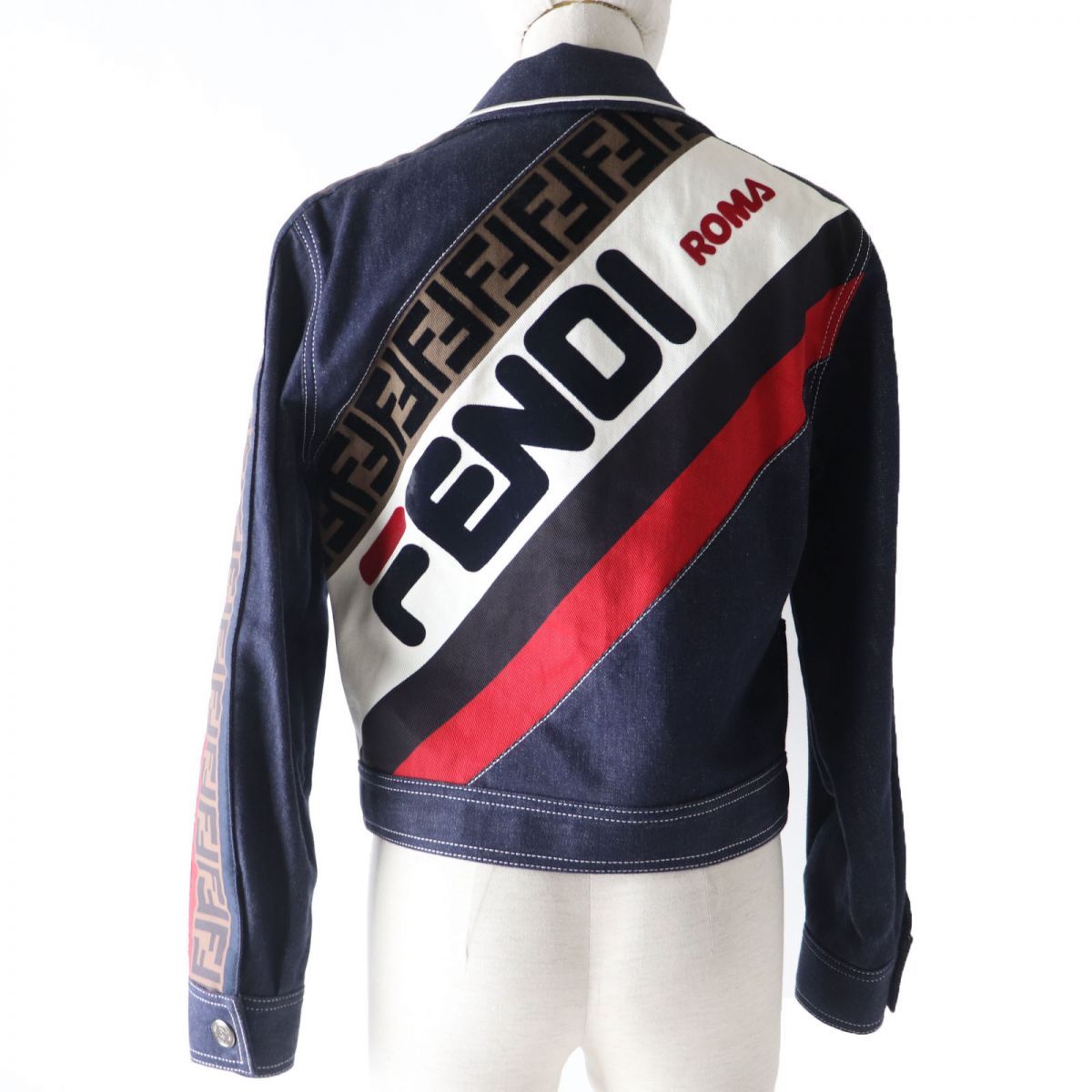 美品☆正規 FENDI×FILA フェンディ×フィラ 19SS FLF541 FFロゴ/ズッカ柄 バックロゴ デニムジャケット インディゴ 38 伊製  ガーメント付 - メルカリ