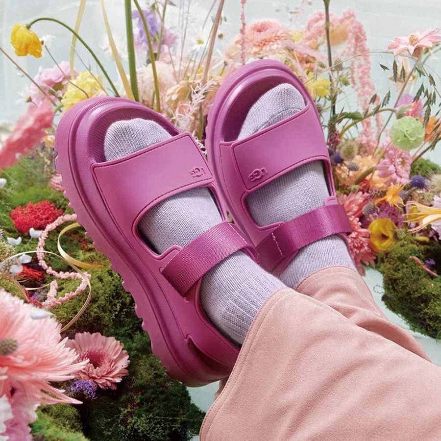 週末割引セール】UGG正規品 アグ サンダル ストラップサンダル 