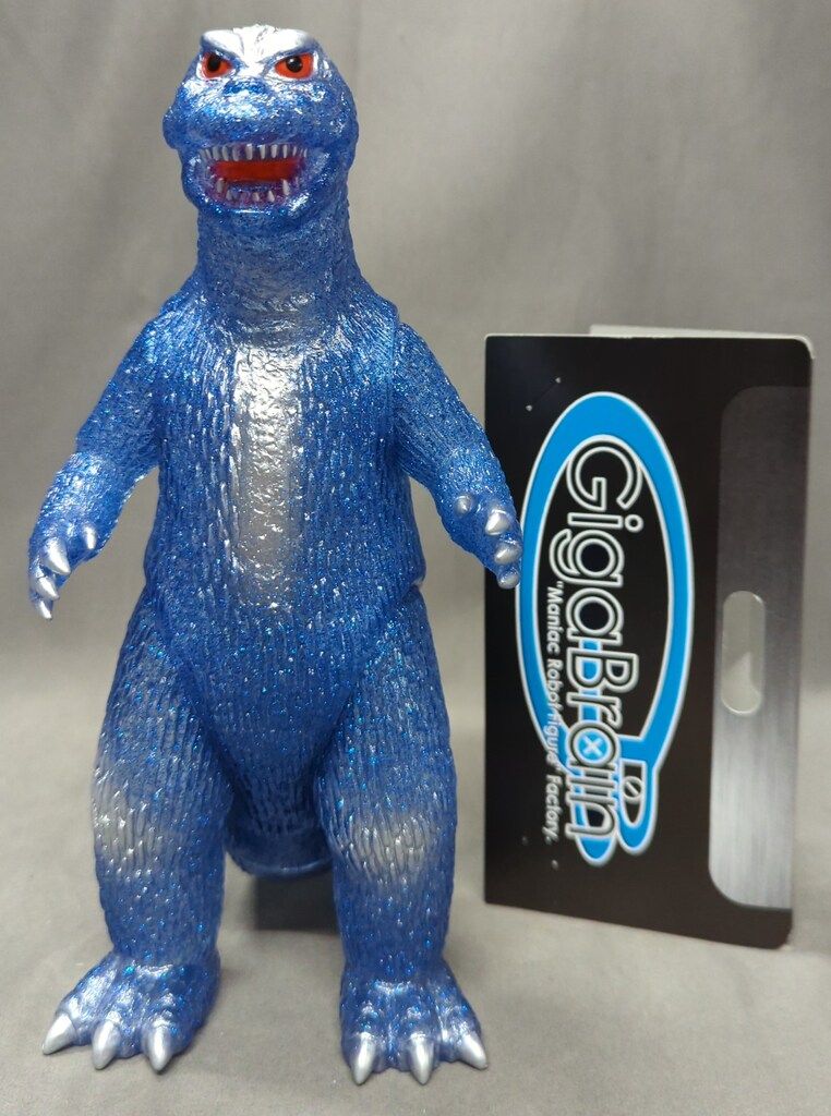 ガイガン 2代目 フィギュア クリアシルバーラメ・ブルー 未開封品 ギガブレイン Yahoo!オークション - 未使用品 未開封 ギガブレイン ガイガン2