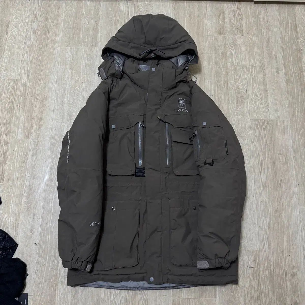 BLACK YAK フード付きダウンジャケット 黒 楽天市場】BLACK YAK ブラックヤック ダウンコート M ULTIMO