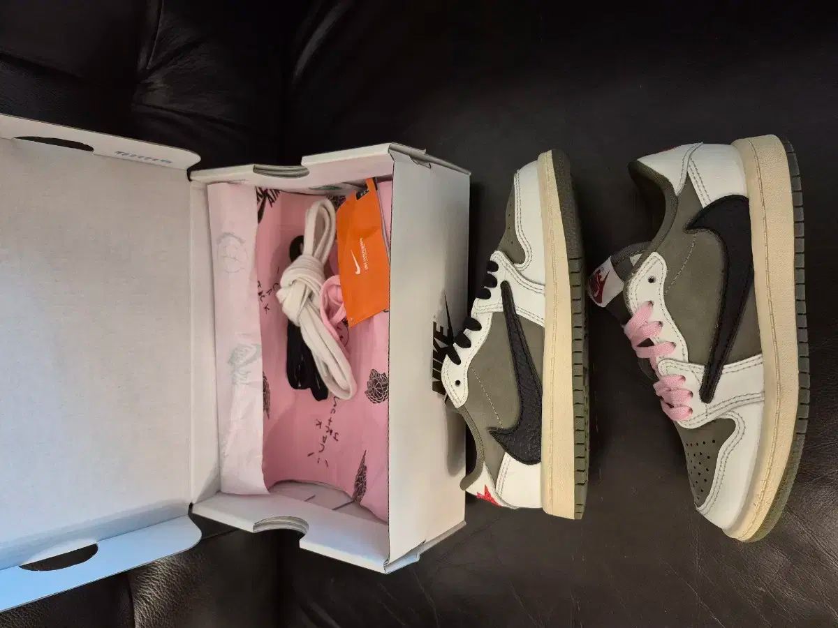 NIKE ナイキ トラビススコット ジョーダン 1 キッズ 品 スニーカー USTAUSTRALIA_COM_AU