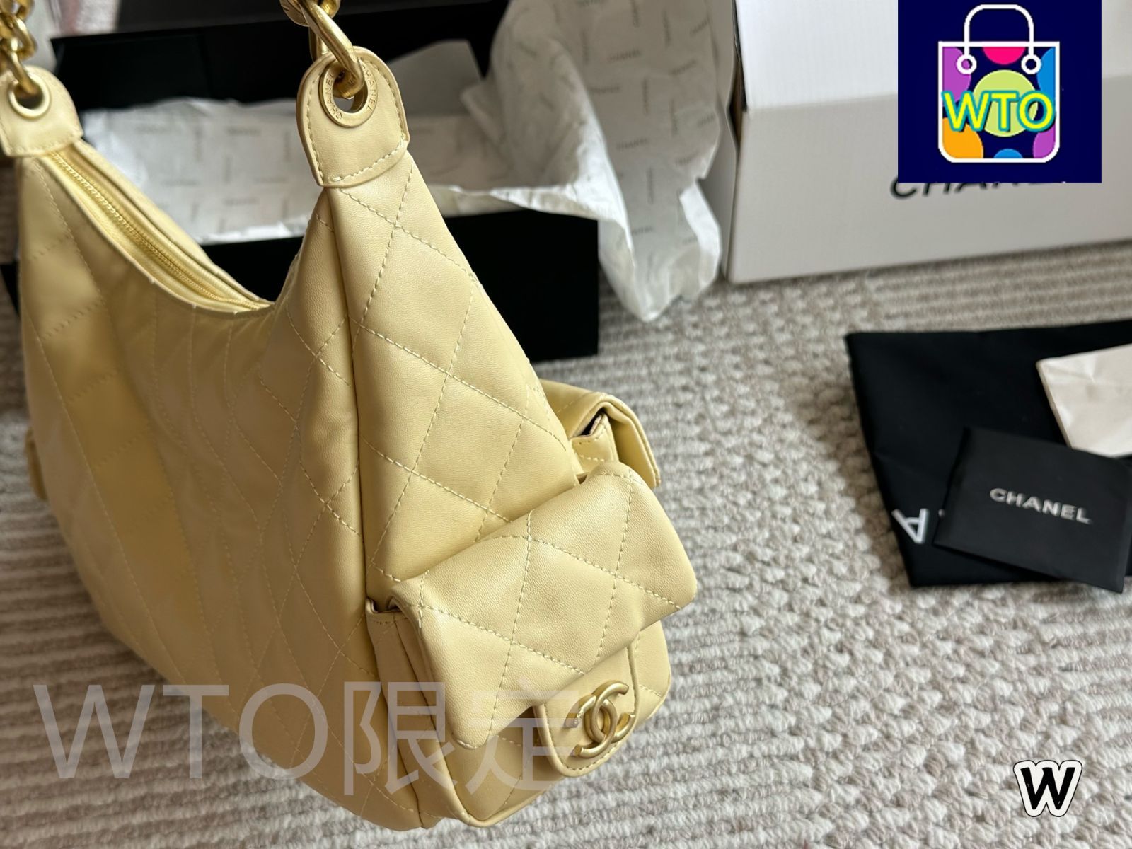 今日特価】Chanel ヴィンテージ ボウリングバッグ 24×15cm