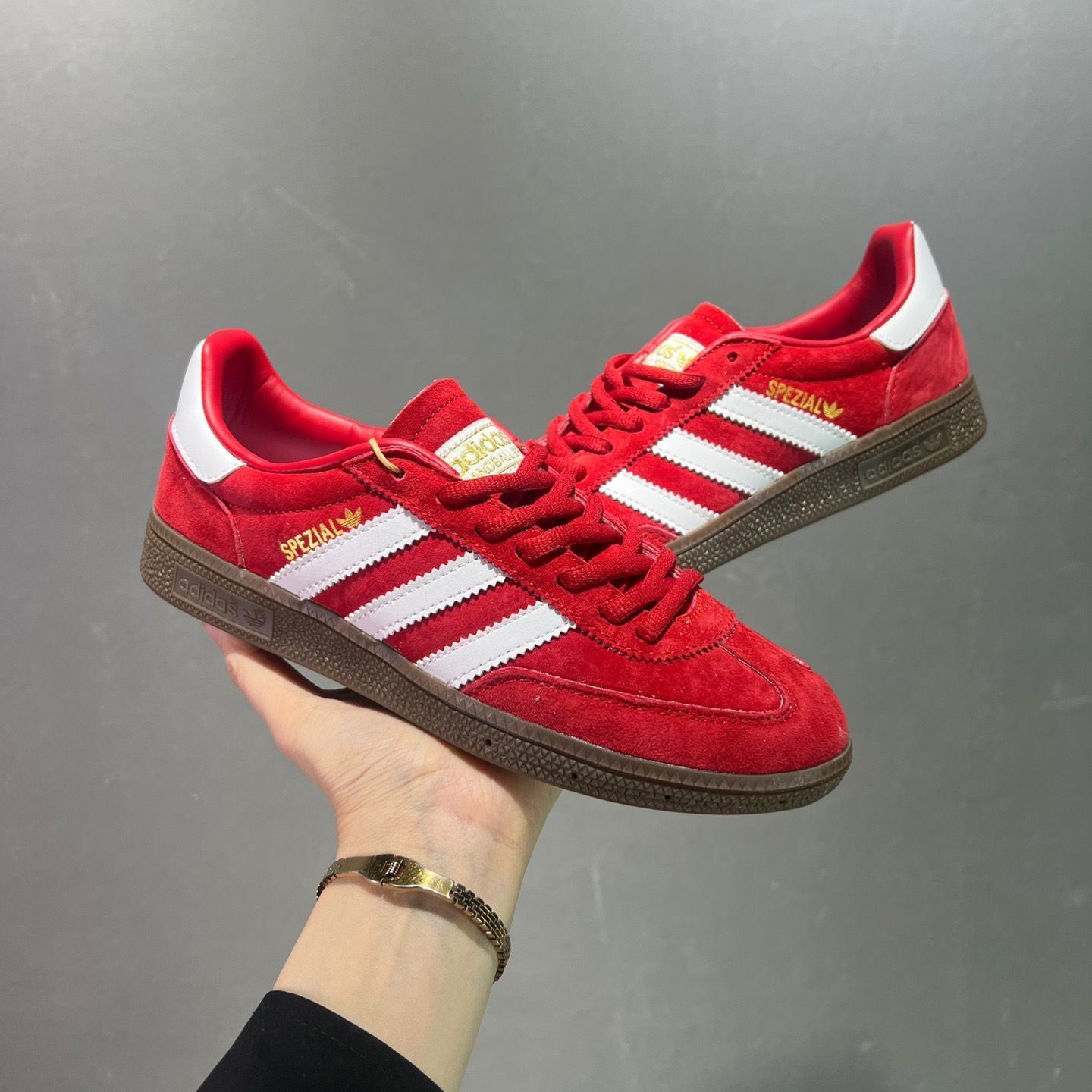 新品Adidas originals Handball SPEZIAL OG レッド 男女兼用 22cm-28cm スニーカー