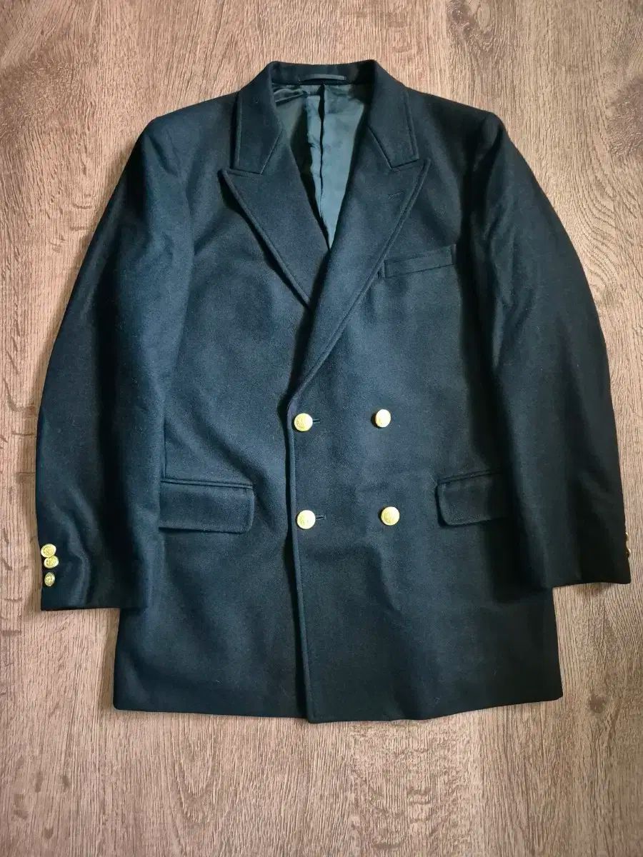 J.PRESS 紺ブレザー 金ボタン 美品⭐️J.PRESS 紺ブレザー 金ボタン A6