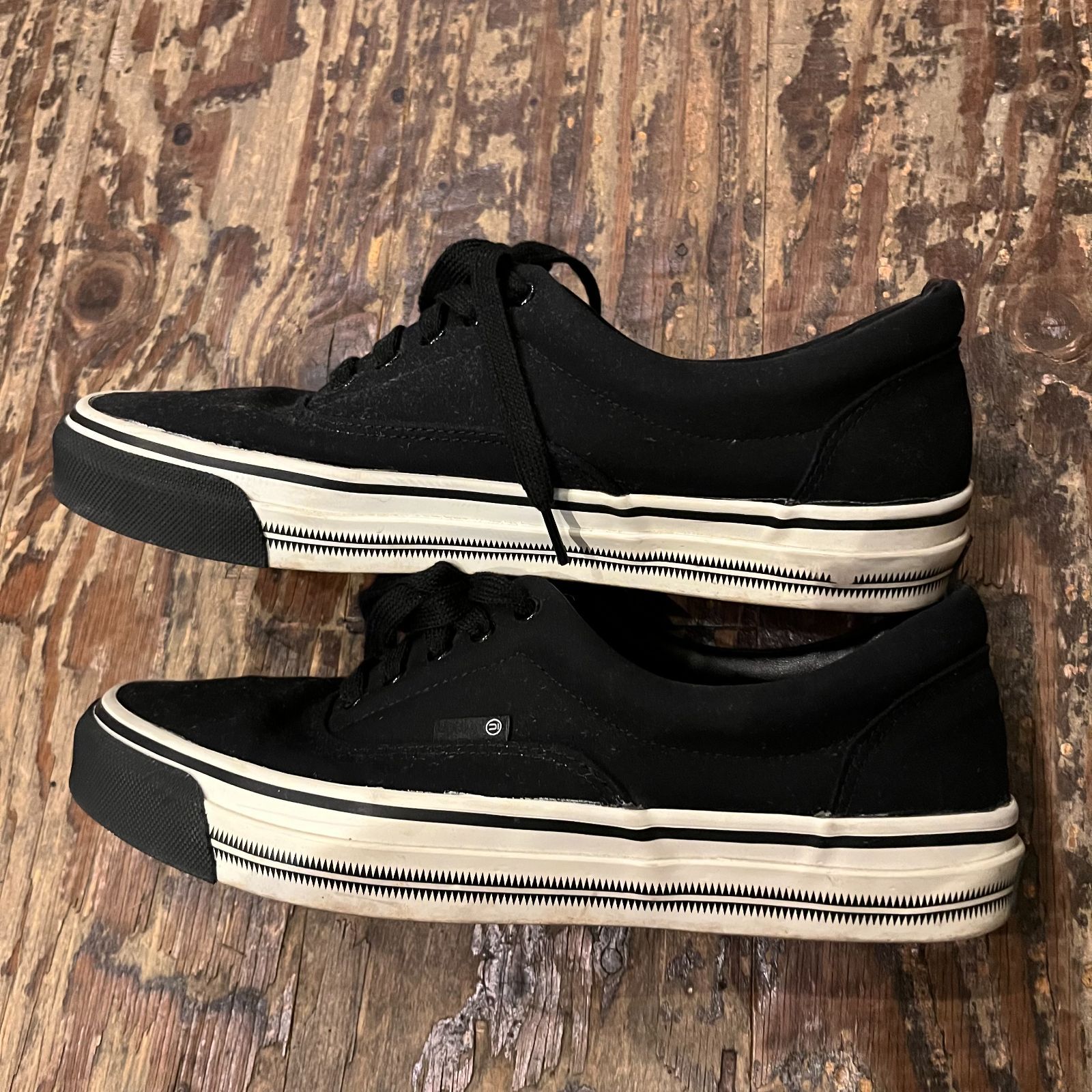 VANS UNDERCOVER ブラックスニーカー UNDERCOVER x VANS VAULT - MASSES