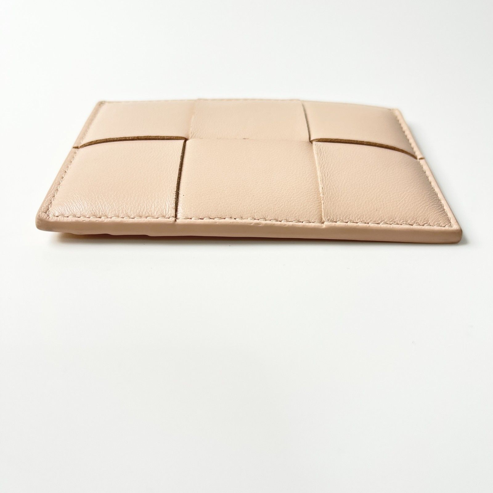 極美品✨ボッテガヴェネタ カセット マキシイントレチャート カードケース BOTTEGA VENETA（ボッテガ・ヴェネタ） カードケース CASSETTE