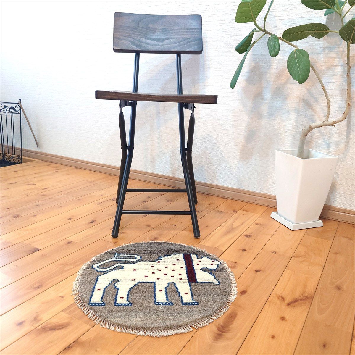 ペルシャ ギャッベ アマレバフト ミニマット 横3839.5㎝ 円形 ライオン