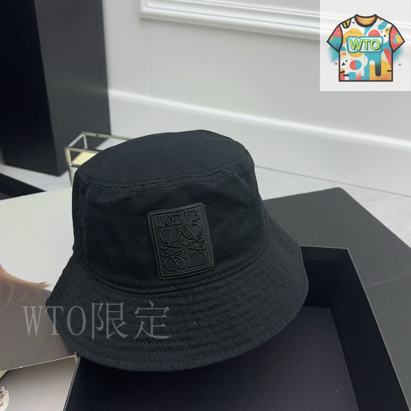 新品未使用　LOEWE ブラック バケットハット ロエベ LOEWE LOEWE バケットハット PUFFY K820HB1X63 ナイロン