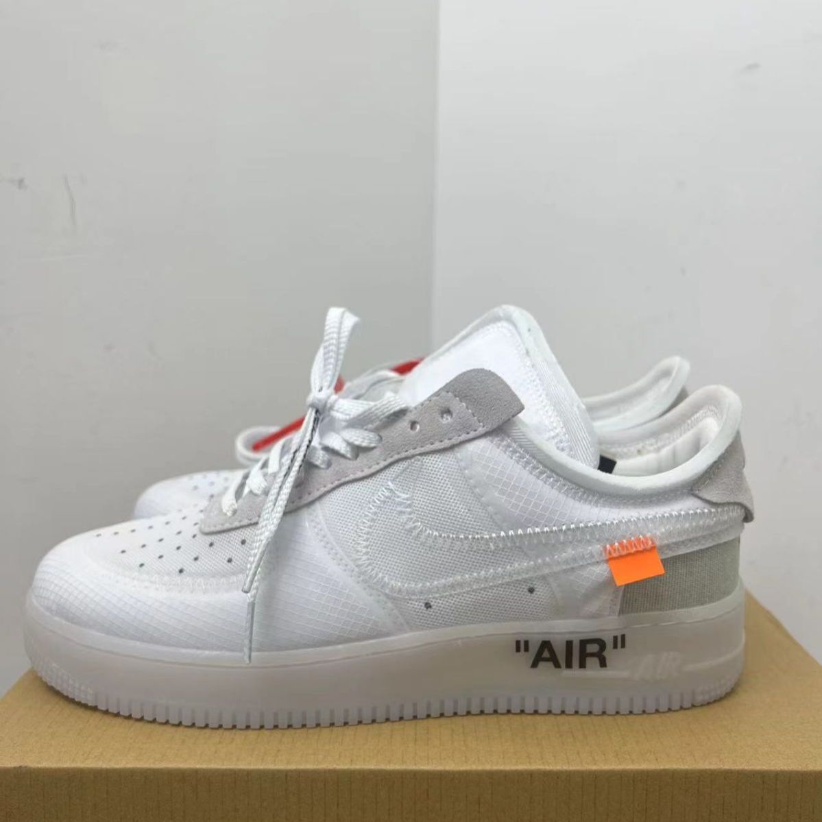 新品未使用 ナイキ Off-white x NK Air Force 1 Part 2 Virgil The Teb OW スニーカー