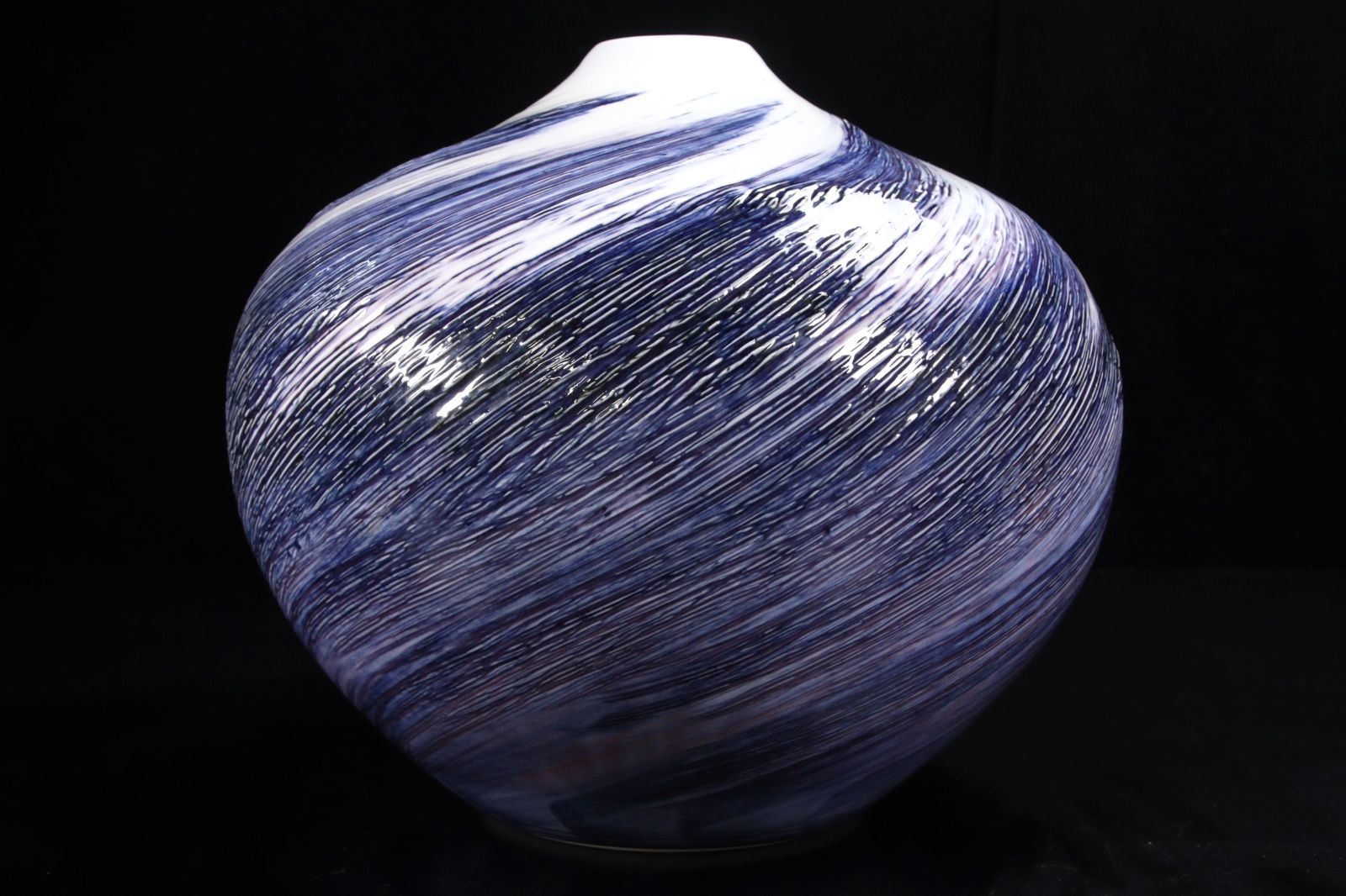 渦潮 壺 前田泰昭 泰明窯 前田泰昭 染付渦潮壷 29cm 共箱 花器 花瓶 唐物 骨董 古