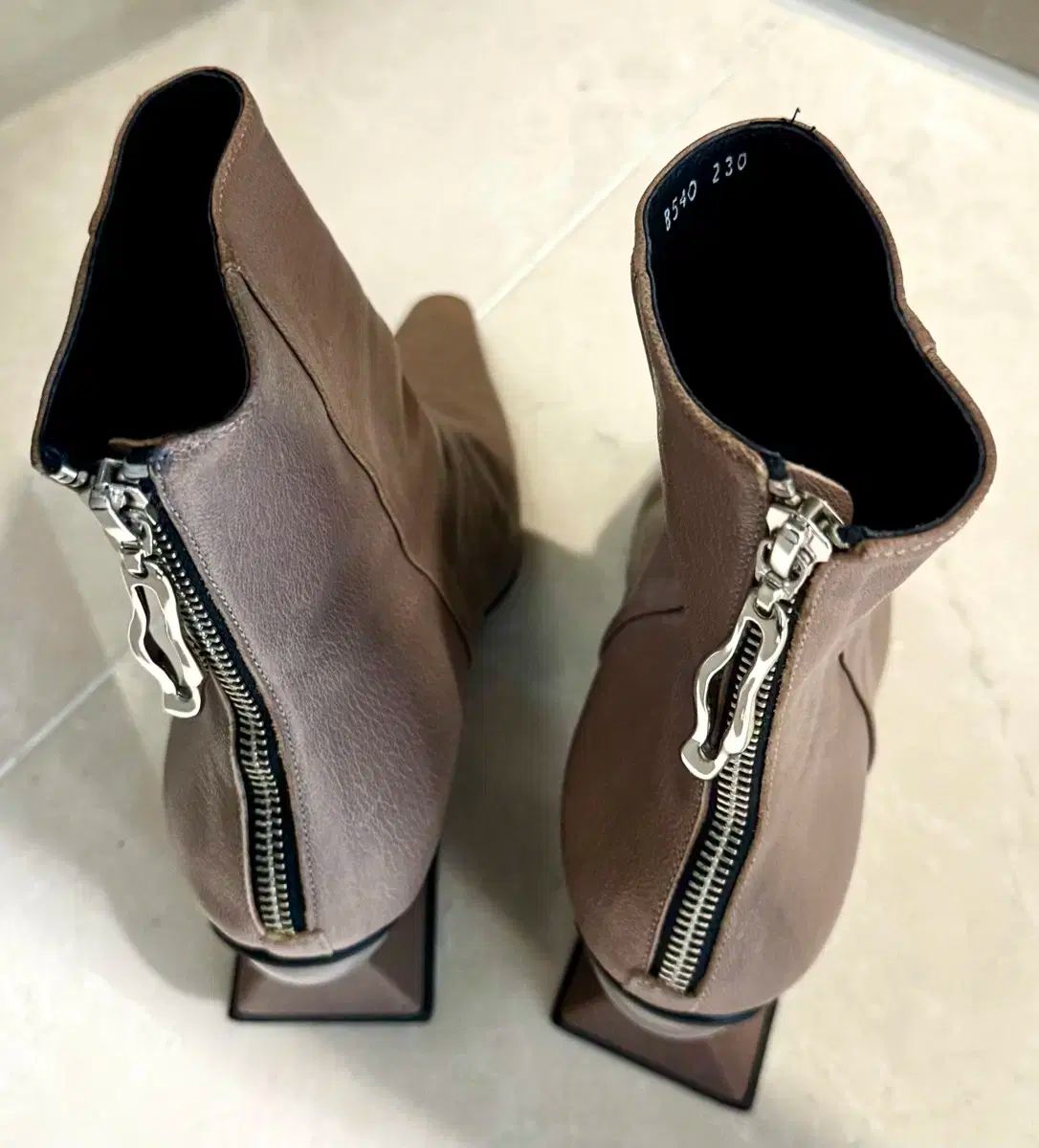 レディース アンクルブーツ