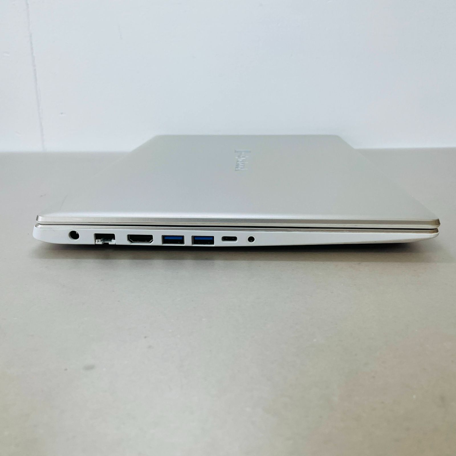 美品 dynabook E8/U P1E8UJBG i7 SSD1TB 16GB - メルカリ