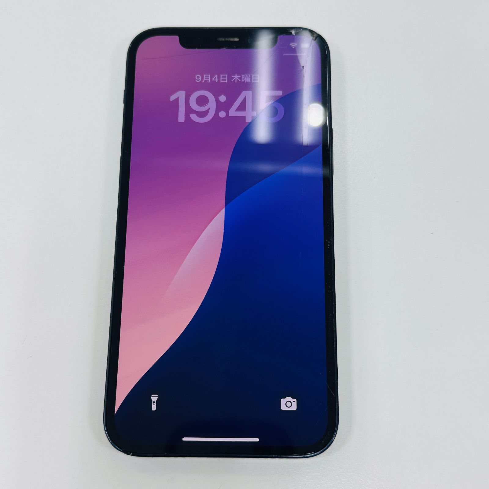 A【訳あり】iPhone12 64GB 人気 ブラック 画面割れあり フェイスロック