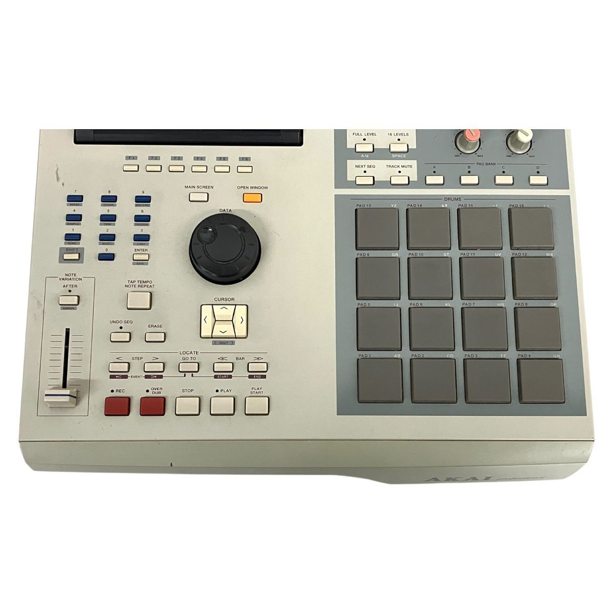 AKAI MPC2000XL