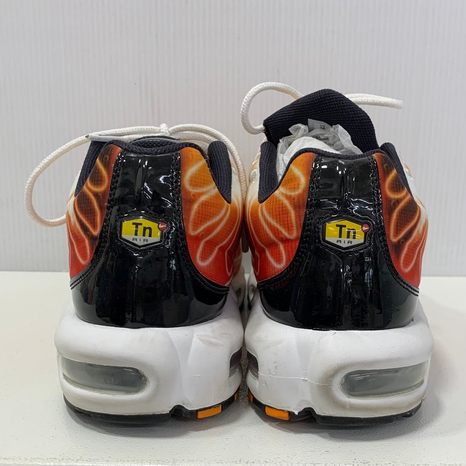 ナイキ NIKE エアマックスプラス ソーラーフレア Air Max Plus Solar