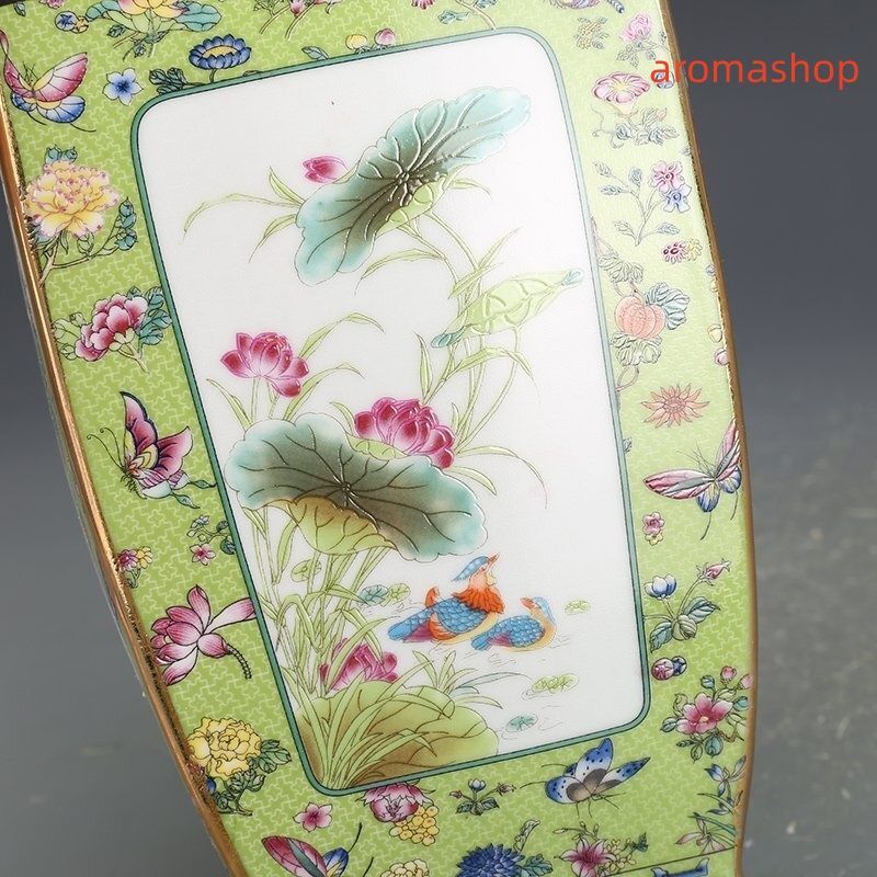 琺瑯彩紅地万花賞瓶 装飾品 花瓶 収集品 美品 景徳鎮 工芸品 美術品 置物 琺瑯彩紅地万花賞瓶 装飾品 花瓶 収集品 美品 景