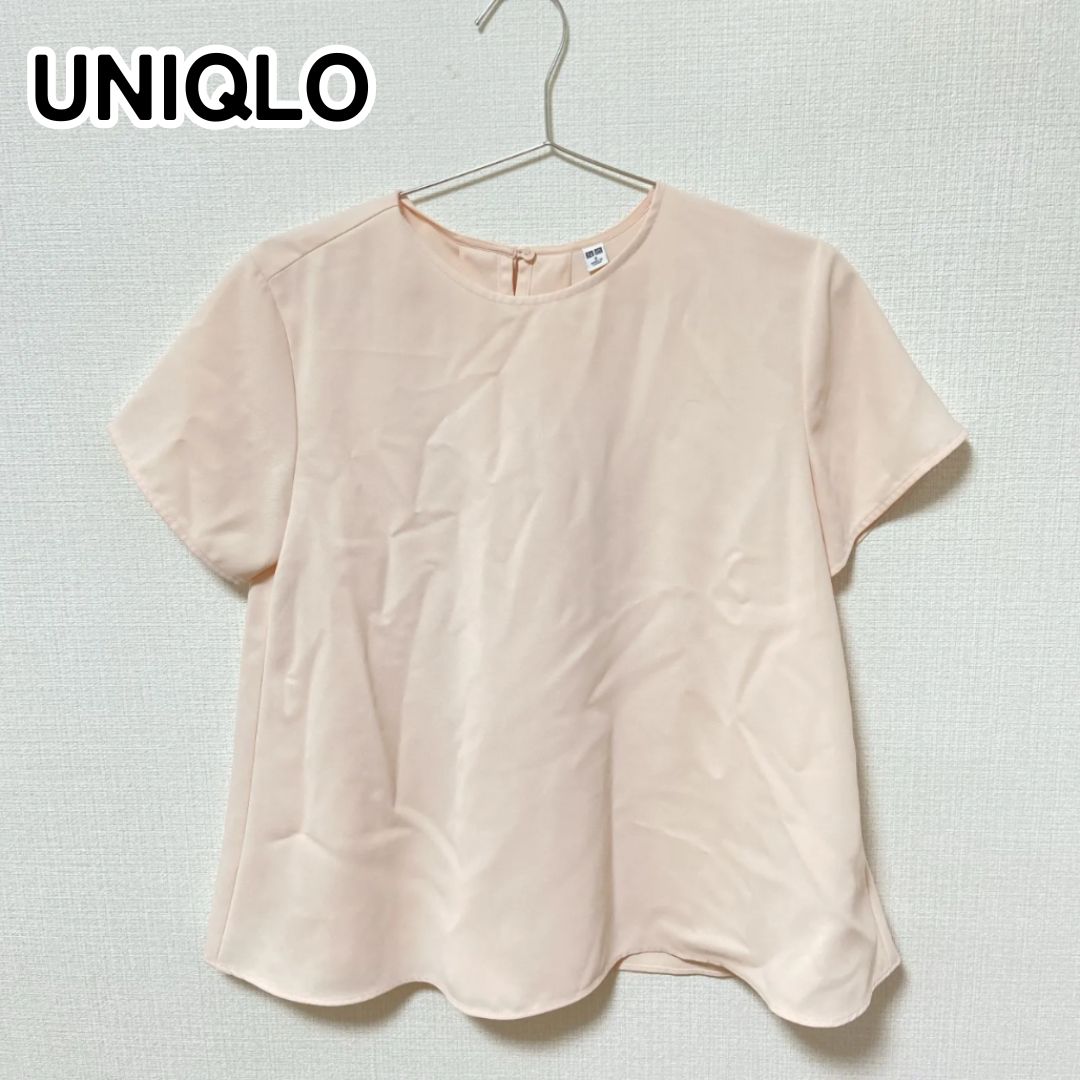 UNIQLO ユニクロ S ペールピンク ラウンドネック バックボタン フレア