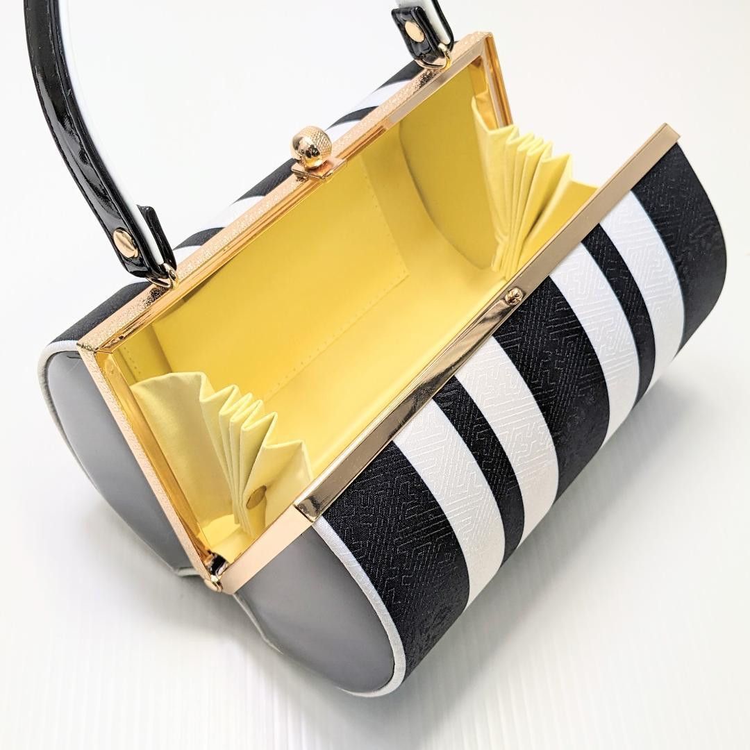 和装 草履バッグセット ストライプ 白×黒 3枚芯 フリーサイズ k16-18