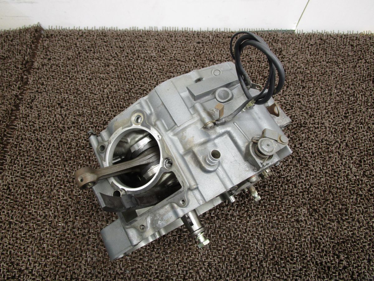 セロー225W エンジン腰下 クランクケース A6969 4JG ヤマハ 1KH SEROW キャブ車 BRIGHTFACE_UK