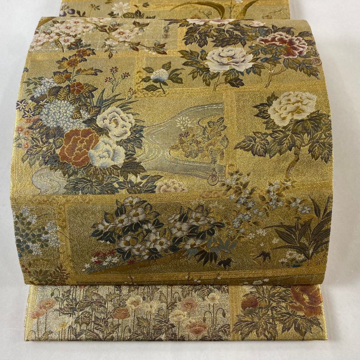 丸帯 草花 箔 金色 六通 正絹