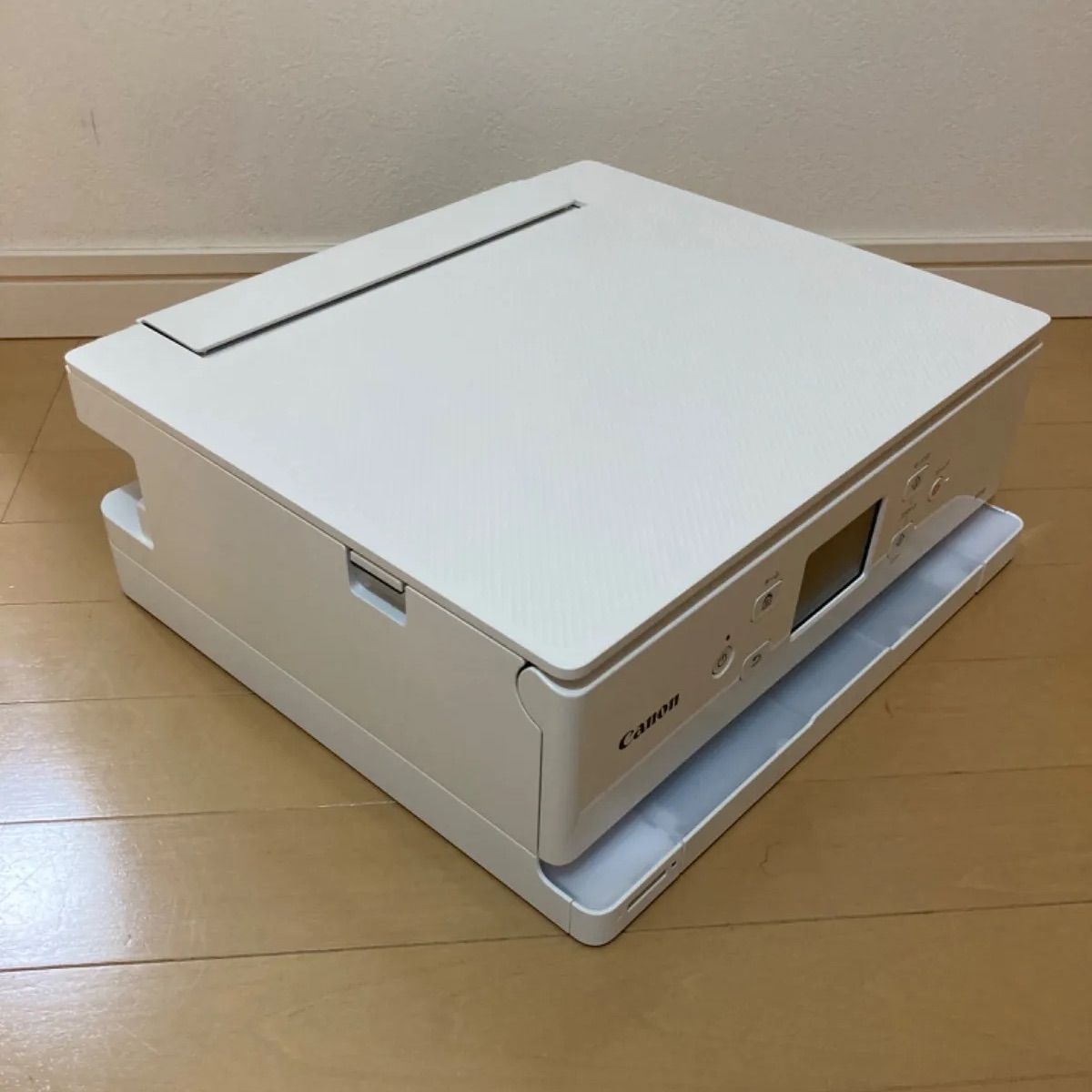 ホワイト N20