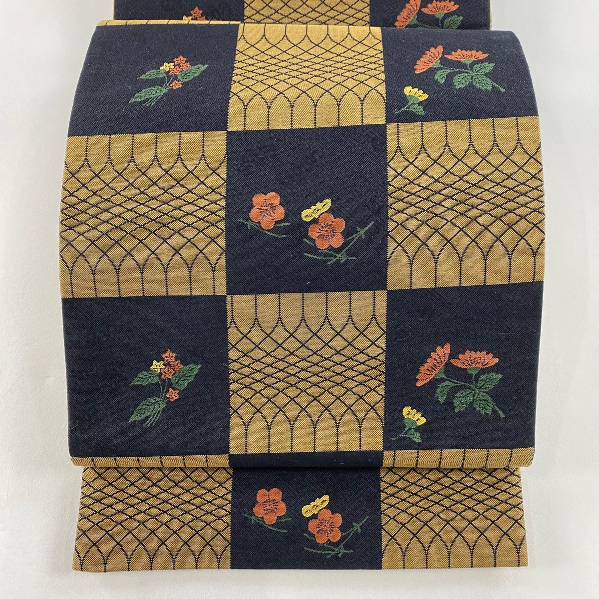 袋名古屋帯 秀品 市松 草花 茶色 正絹
