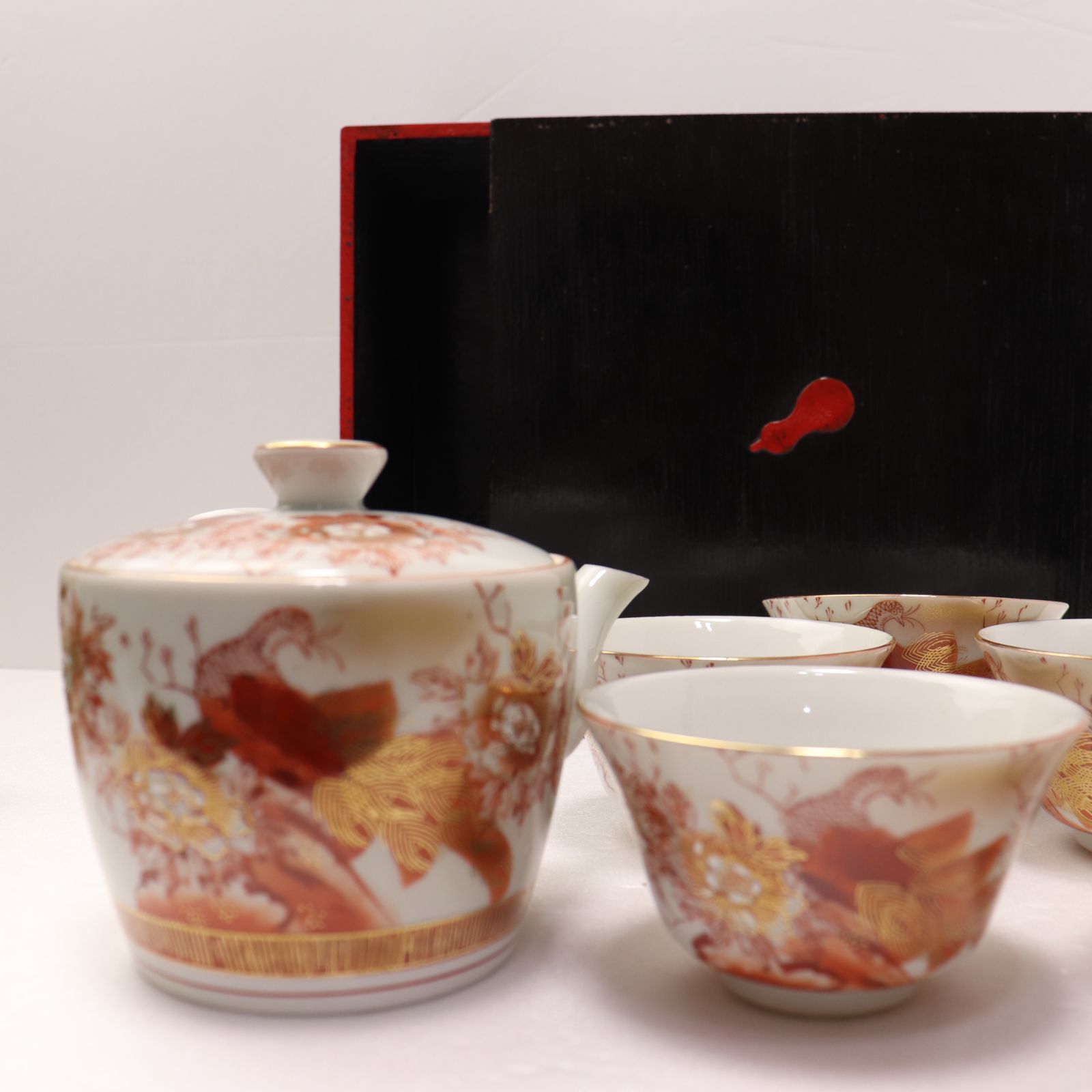 九谷『九谷焼 茶器』茶器セット 赤絵 金彩 木箱有 煎茶器 九谷焼 うぶ 